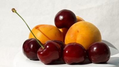 گیلاس-زردآلو-میوه